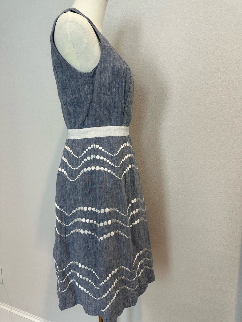 Boden Linen Blue A-Line Denim Dress with White Wave Dot Trim Cotton Lined US 6L - Picture 6 of 10